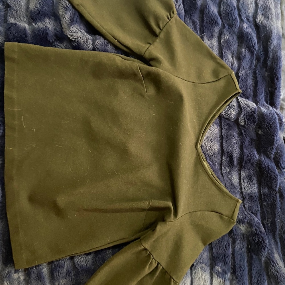 Black 3/4 lengths shirt